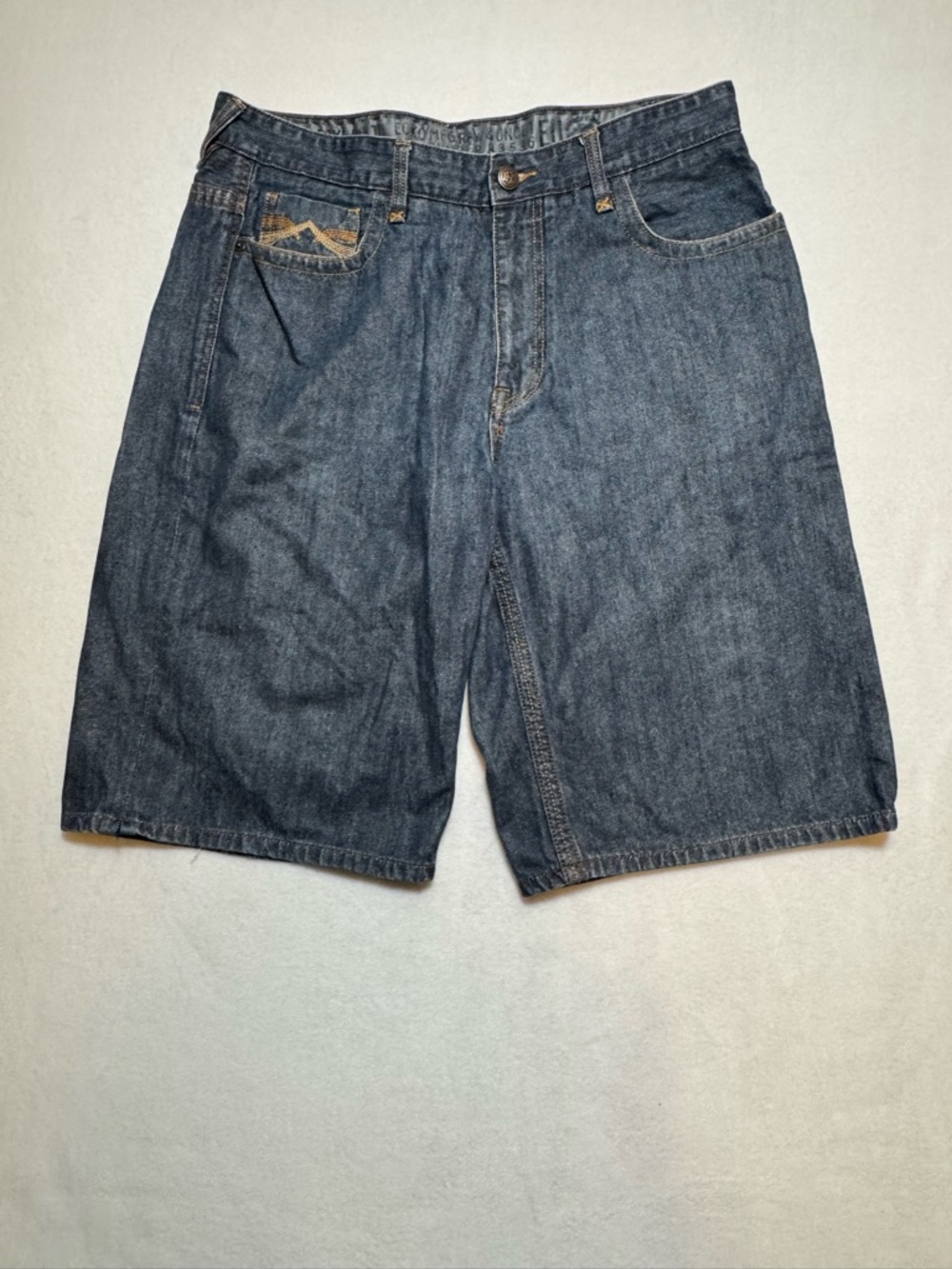 Ecko Unlimited Vintage Y2K Baggy Men’s Shorts Jorts Dark Wash Size W38